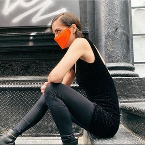INTER—CHAIN—ABLE Original Orange summer face mask